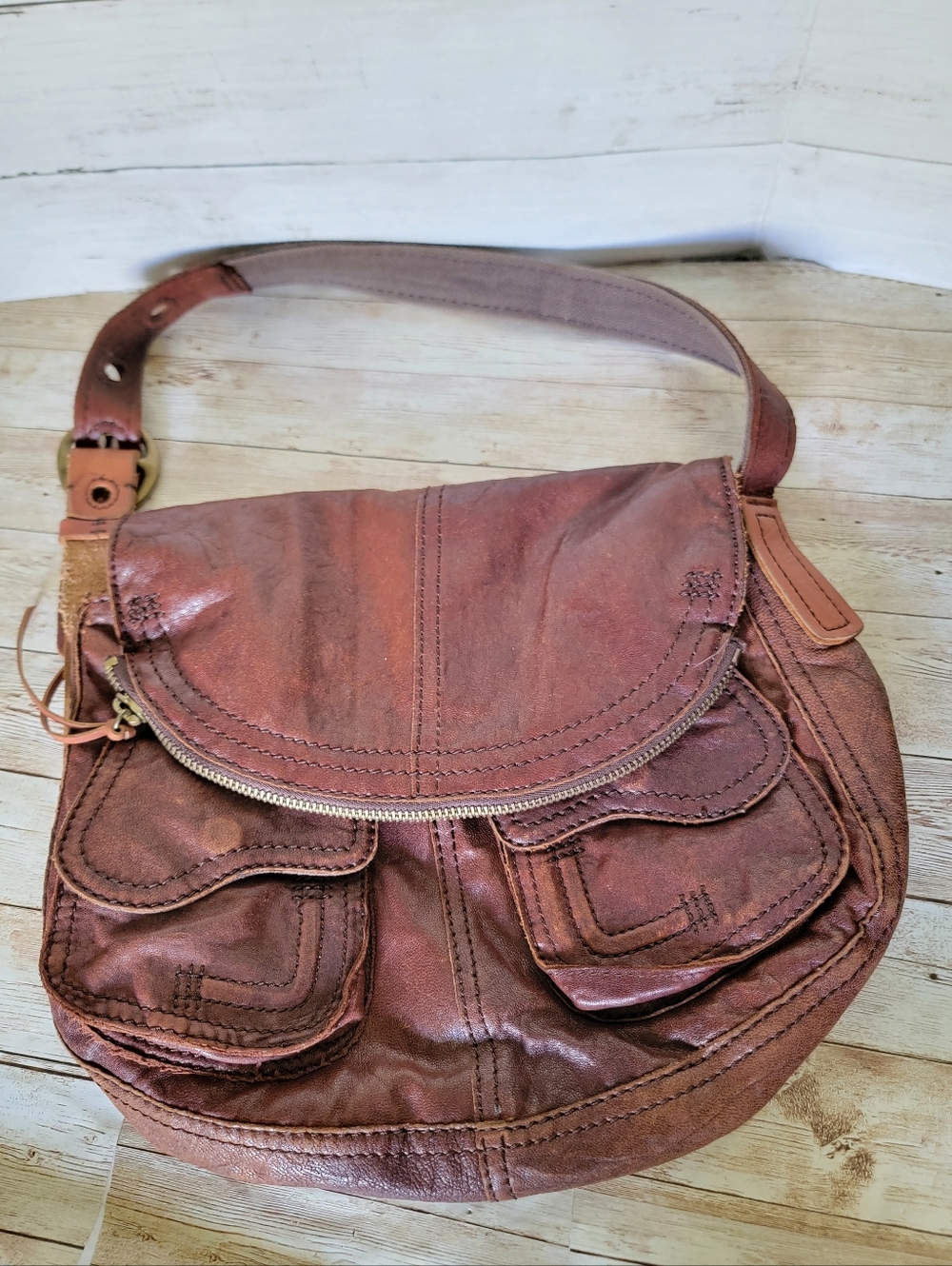 Lucky Brand Stash hobo shoulder bag in brown lamb leather